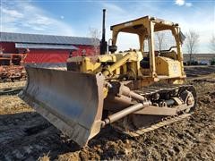 Caterpillar D5B Dozer 