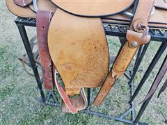 items/92de0f9bd146ee11a81c000d3ad3feaa/leathersaddle-5_42a5ee589e734a24bf24bc840d3d049f.jpg