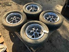 Ford Wheel & Tire 