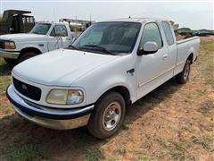 1997 Ford F150 Extended Cab 2WD Pickup 