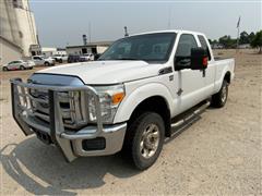 2014 Ford F250 XLT Super Duty 4x4 Extended Cab Pickup 