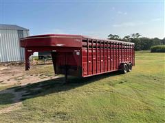 2000 Titan 24’ T/A Gooseneck Livestock Trailer 