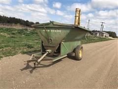 John Deere Auger Wagon 