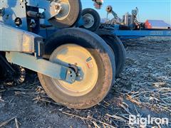 items/93456187ddb3ef1195f6002248918839/kinze2700planter24r20frontfold_c4beab1fcfb4428a9390fde73ed823b4.jpg