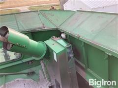 items/938e55026396ef1195f6000d3a620d5e/johndeere9500combine-8_23660d0bf363475a9dcfebf77db40721.jpg