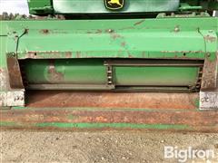 items/938e55026396ef1195f6000d3a620d5e/johndeere9500combine-8_35944400ffdf4a26998a3a3ee90c833b.jpg