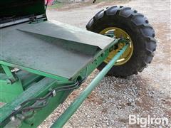 items/938e55026396ef1195f6000d3a620d5e/johndeere9500combine-8_bd4b687ec82b4533a3d1b65efe3d8a65.jpg