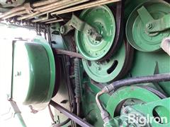 items/938e55026396ef1195f6000d3a620d5e/johndeere9500combine-8_c8fdd599ba6549c98dc3744763b5af33.jpg