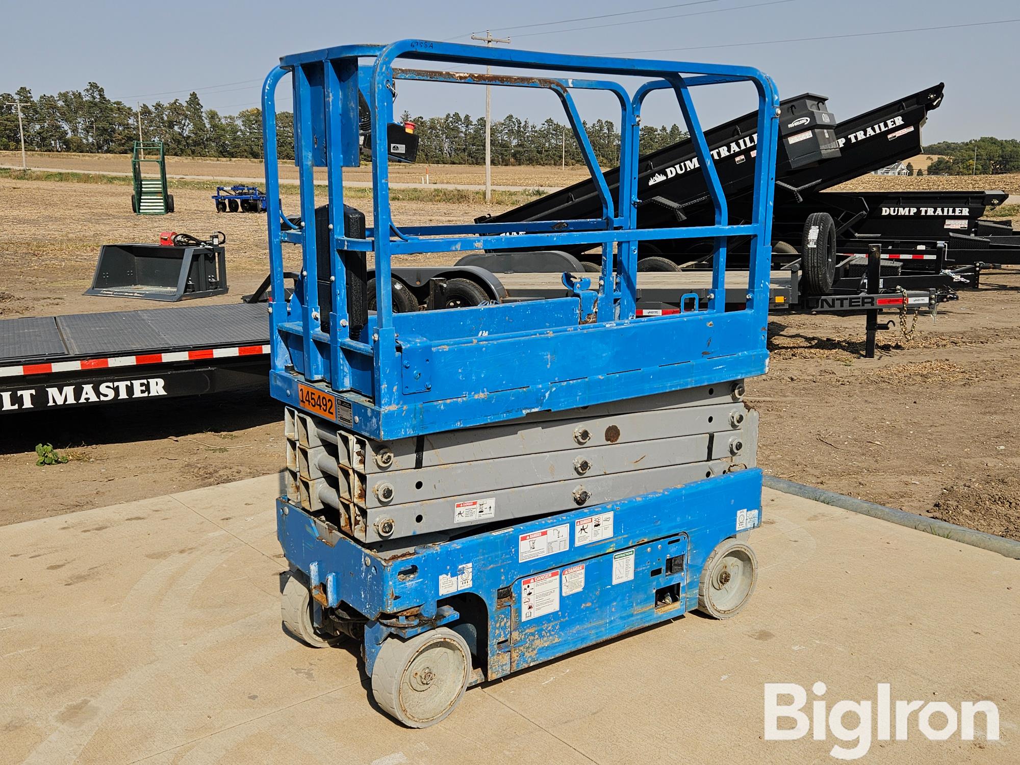 Genie GS-1930 Self-Propelled Electric Scissor Lift 