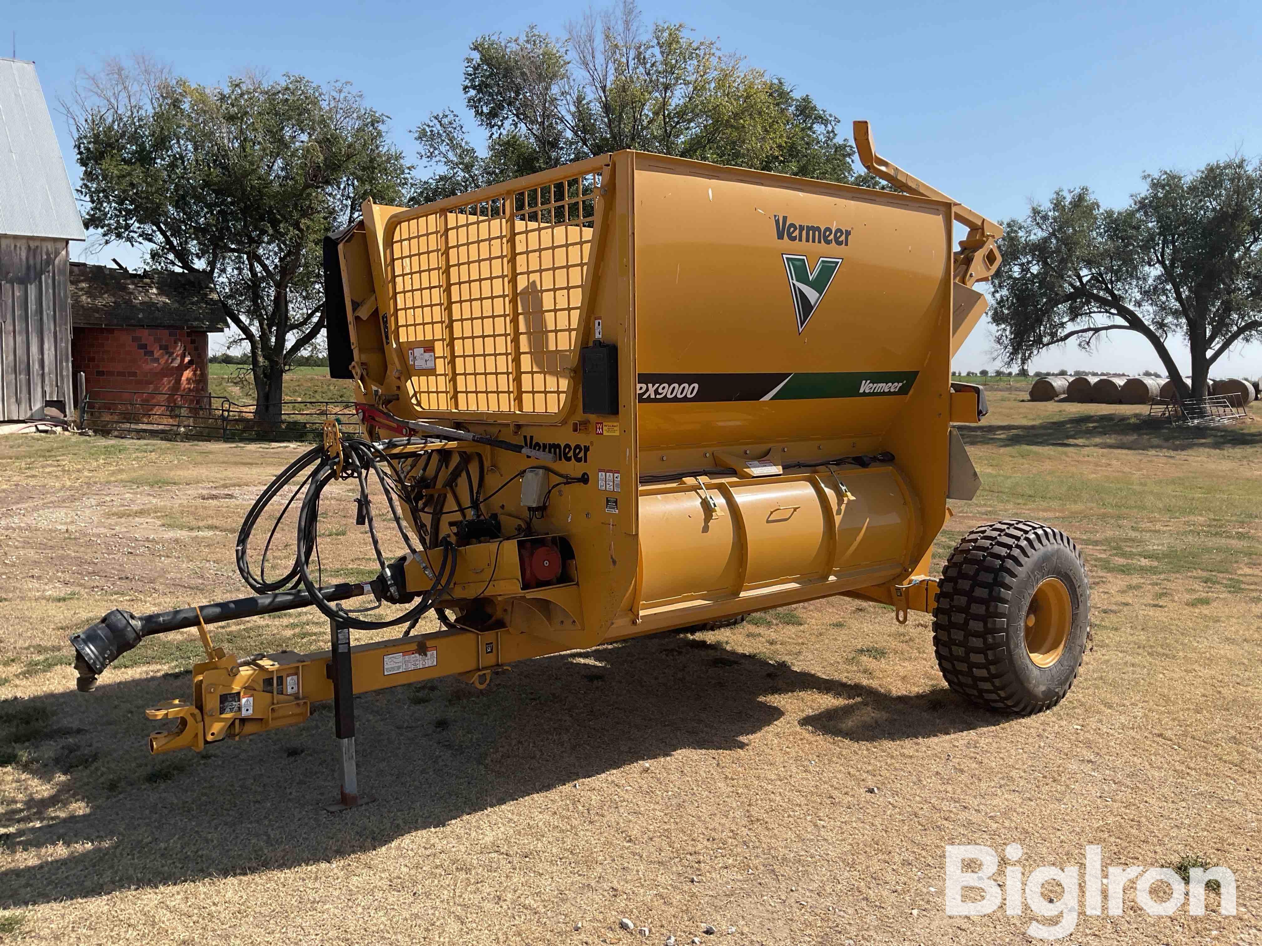 Vermeer BPX9000 Bale Processor W/Scale 