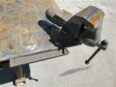 items/94481f6630f0ed11a81c00224890e11c/jigweldingtable-2_601954cd0cbf461e9e45e16643e646c0.jpg