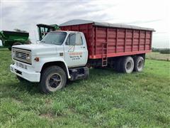 1975 Chevrolet C65 T/A Grain Truck 