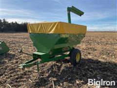 John Deere 68 Auger Wagon 