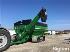 2021 Parker 1354 Grain Cart 