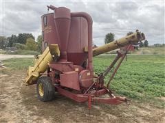 New Holland 354 Grinder Mixer 