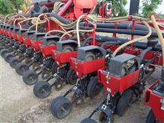 items/94db8096064def11b4ad000d3acfdee0/2004caseih120024row22planter_46253e67a7dc4e7b95cd8c2a43c6343e.jpg