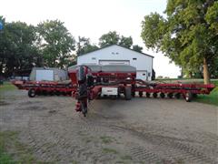 items/94db8096064def11b4ad000d3acfdee0/2004caseih120024row22planter_6105c979c8994f61affa39ef524f5358.jpg