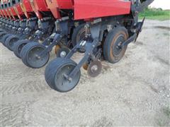 items/94db8096064def11b4ad000d3acfdee0/2004caseih120024row22planter_e2888298ffe44b0fa22a859380da7e1c.jpg