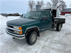 1996 Chevrolet 2500 2WD Flatbed Pickup 