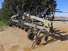 Hiniker 1000 16-Row Cultivator 