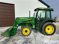 2002 John Deere 5220 MFWD Compact Utility Tractor W/Loader 