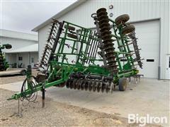 John Deere 726 Mulch Finisher 