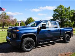 2022 Chevrolet Silverado Crew Cab 4x4 Pickup 