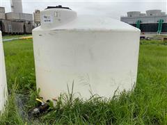 1550 Gal Dura-Cast White Vertical Storage Tank 