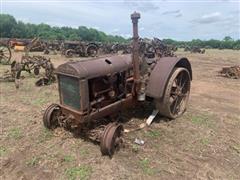 McCormick-Deering 2WD Tractor 