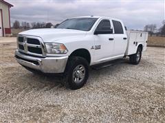 2014 RAM 3500 HD 4x4 Crew Cab Service Truck 