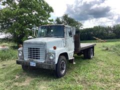 1972 Ford LN750 S/A Flatbed Truck 