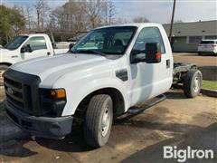 2010 Ford F250 XLT Super Duty 2WD Cab & Chassis 