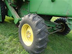 items/95ccb06dc73fee11a81c00224890d91b/1982johndeere8820combine-5_842bf52f319141899ebb19e43f78f73b.jpg