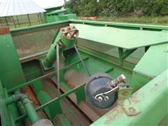 items/95ccb06dc73fee11a81c00224890d91b/1982johndeere8820combine-5_ea38073e6063489294240d9cab9bf4b5.jpg