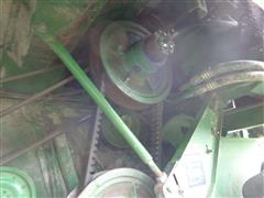 items/95ccb06dc73fee11a81c00224890d91b/1982johndeere8820combine-5_eea82e599446467d9bcd3397bce4a09b.jpg