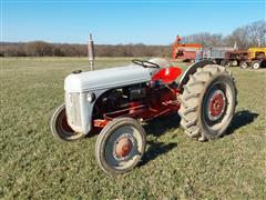 1940 Ford 9N 2WD Tractor 