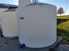 2500-Gallon Poly Vertical Fertilizer Storage Tank 