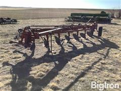 International 700 7-Bottom Plow W/Harrow 