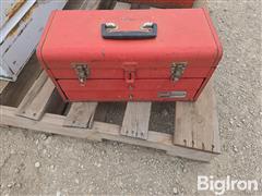 items/960ca005cc04f0119d476045bd49d9c9/tool-boxes_5e63be50286c4865975c566da0be1997.jpg