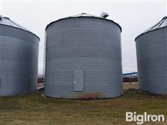 GSI 27' Grain Bin W/Drying Floor & 24" Fan 