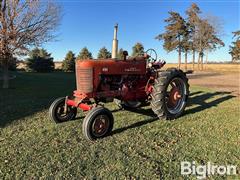 Farmall 400 Tractor 