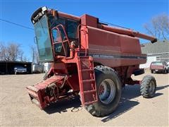 Case IH Axial Flow 1680 Combine 