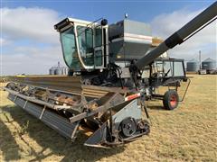 1978 Gleaner L2 2WD Combine 