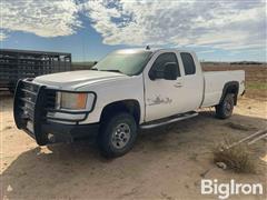 2010 GMC Sierra 3500 HD 4x4 Extended Cab Pickup 