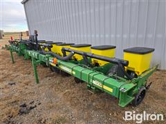 2013 John Deere 1710 MaxEmerge XP 12R30" Planter 