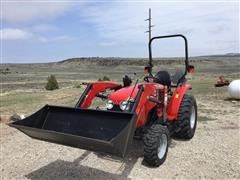 2018 Massey Ferguson 1739E MFWD Tractor W/attachments 