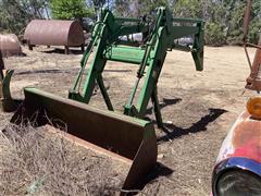 John Deere 640 Loader With Bucket 