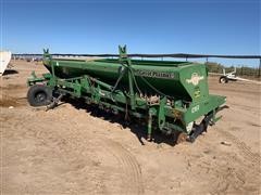 Great Plains Solid Stand 2000 Tow Type Seeder 