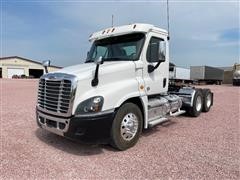 2015 Freightliner Cascadia 125 T/A Truck Tractor 