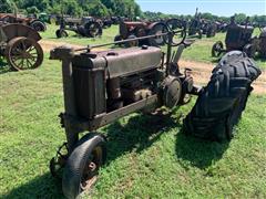 John Deere B 2WD Tractor 